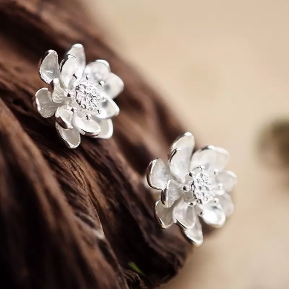 Minimalist Lotus Japanese Oriental Floral Plant 925 Sterling Silver Stud Earring - Picture 9 of 9